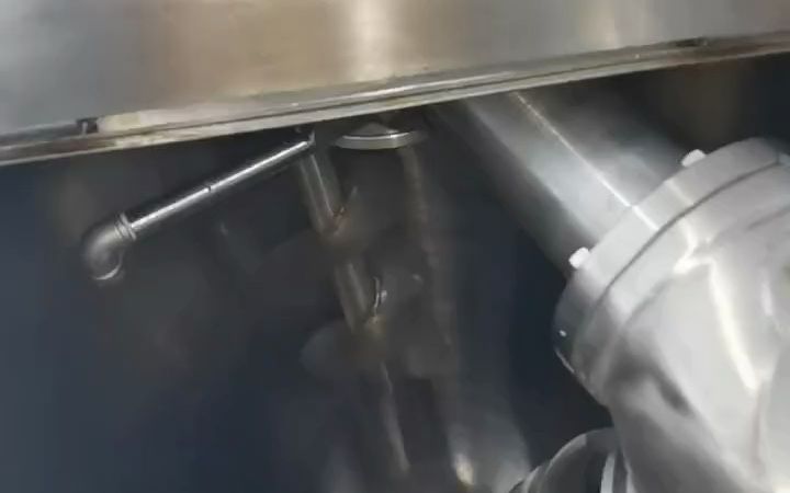 雙螺旋混合機(jī)9